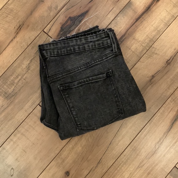 Old Navy black wash skinny jeans 12 - Picture 10 of 10